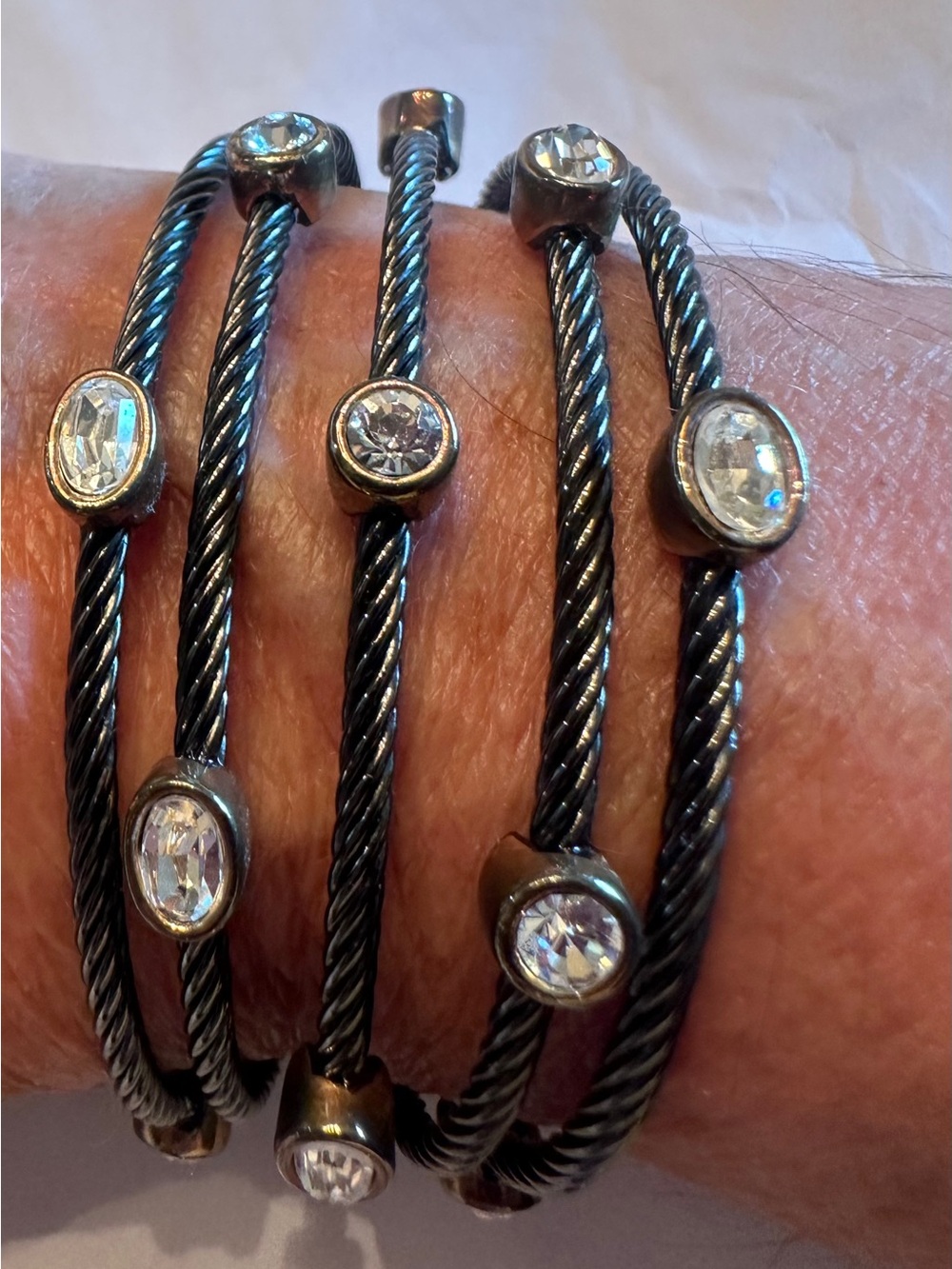 Women’s Black Twisted Cable Bangle Bracelet with Clear Crystals